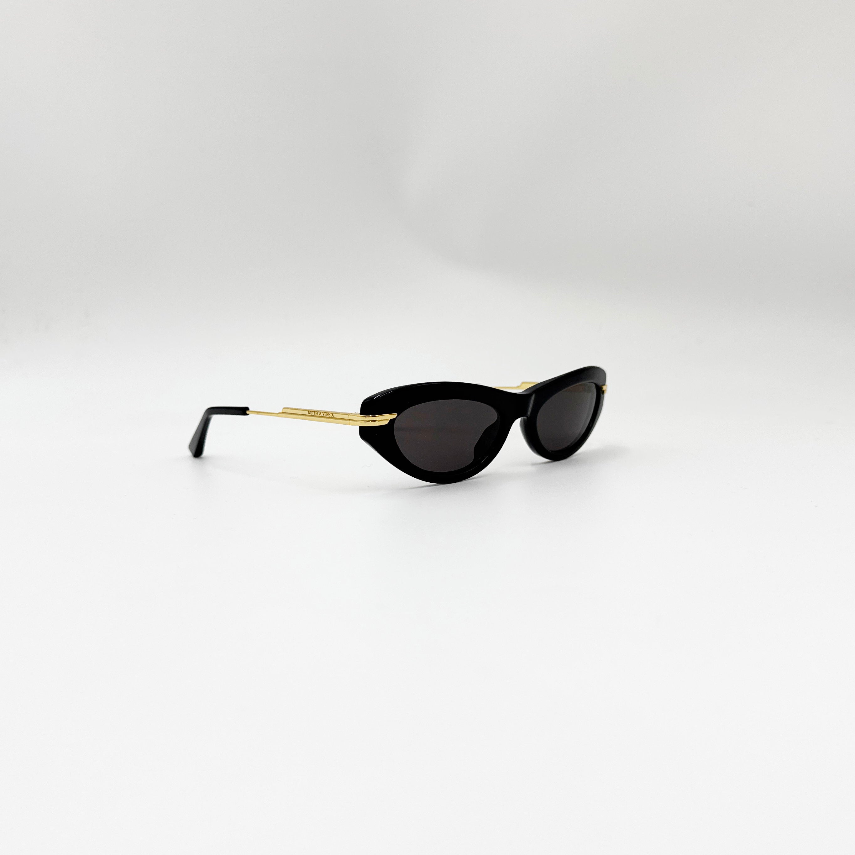 Bottega Veneta BV1368S sort