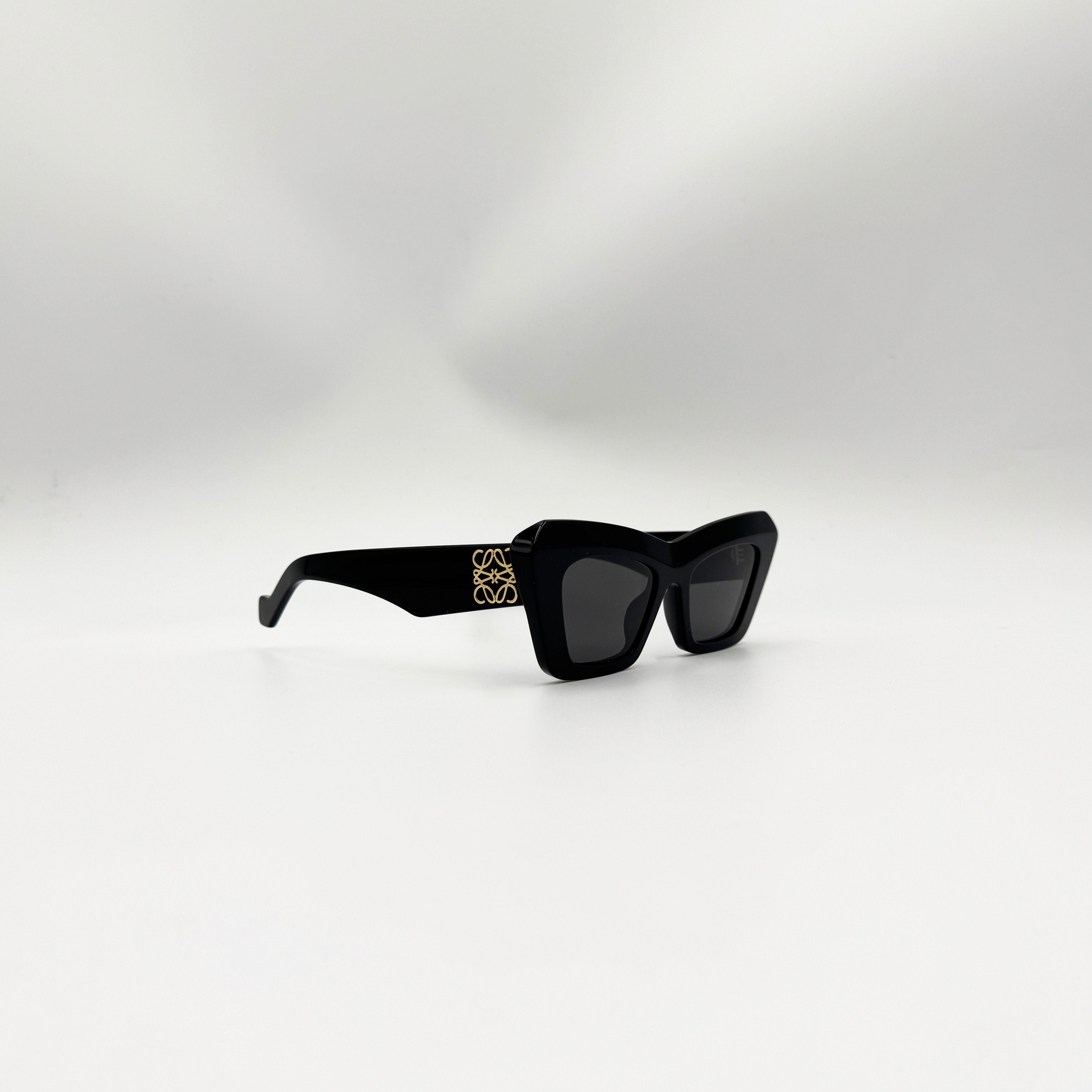 Loewe LW40036I sort