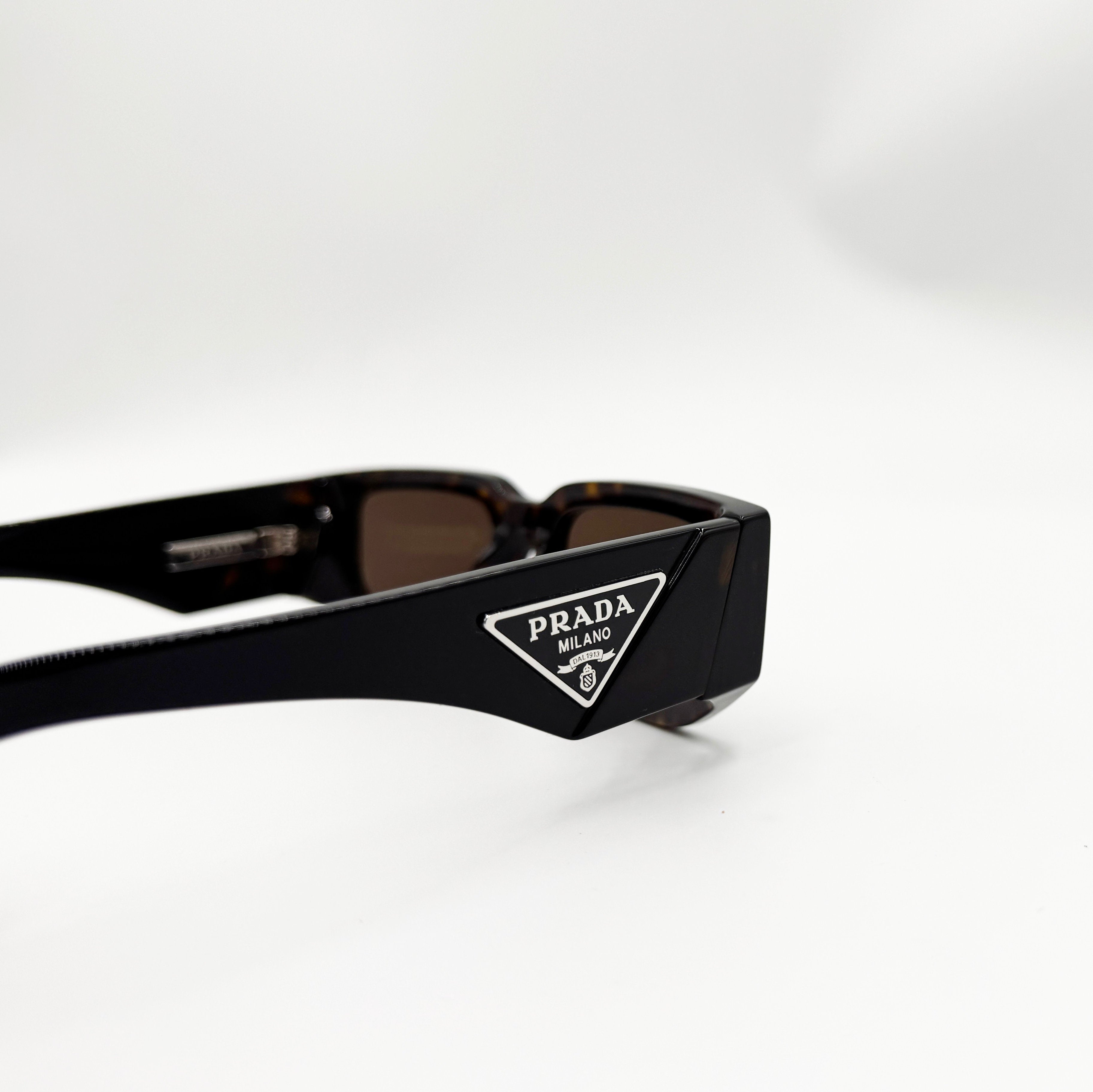 Prada SPR09Z havana
