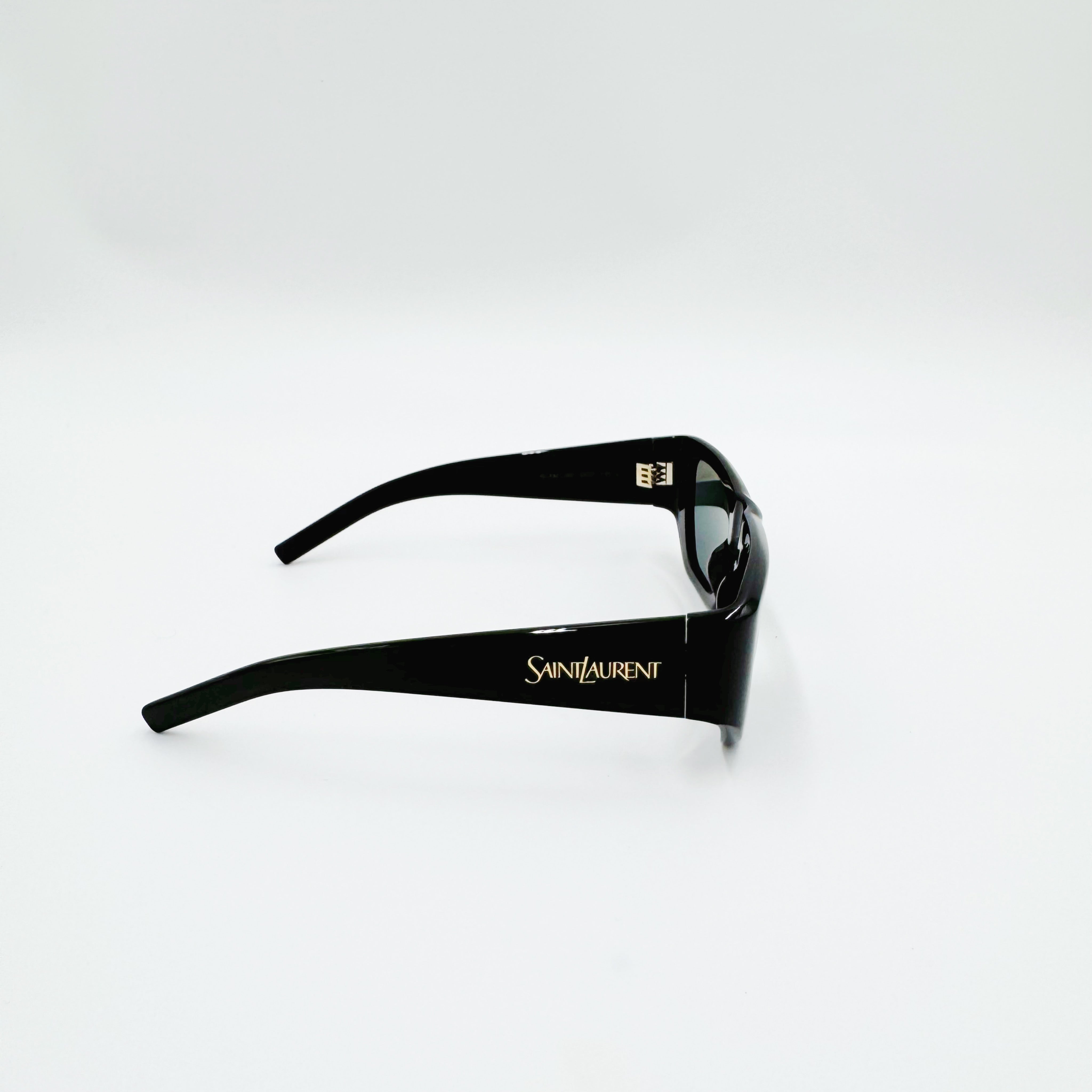 Saint Laurent SL740